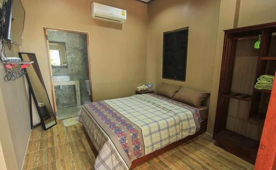 קו מאק Baanyaiguesthouse מראה חיצוני תמונה
